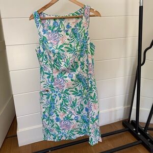 Lilly Pulitzer The Lilly Shift Dress in Resort white just a pinch print size 6.